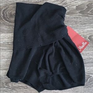 Mirella roll over warm up dance short